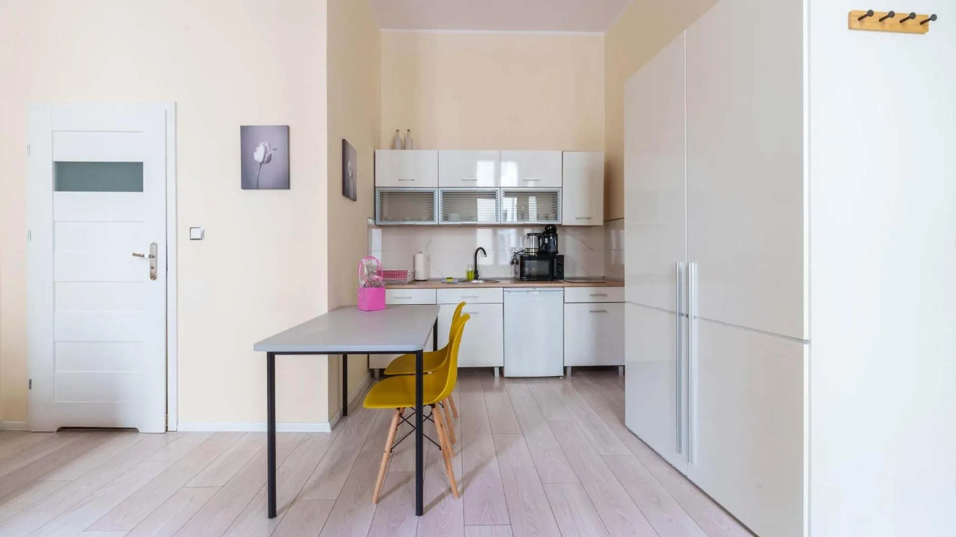 Mynest Apartments Ratajczaka Poznan Poland